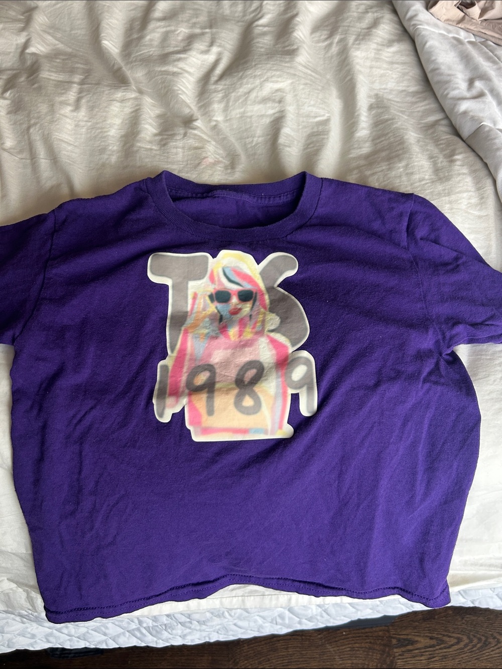 Taylor Swift Purple Graphic Kids' T-Shirt with Colorful 1989 Print